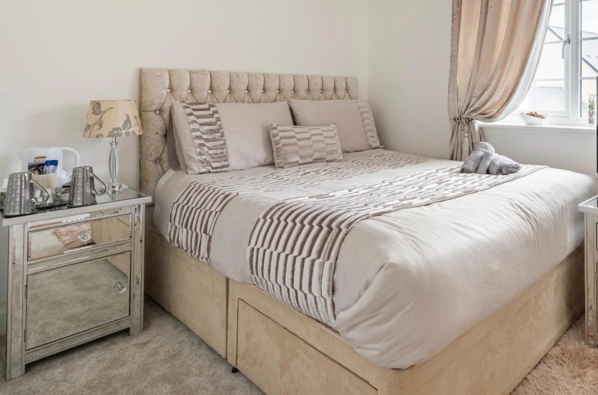 Fullers Modern And Stylish Room Chudleigh Eksteriør bilde